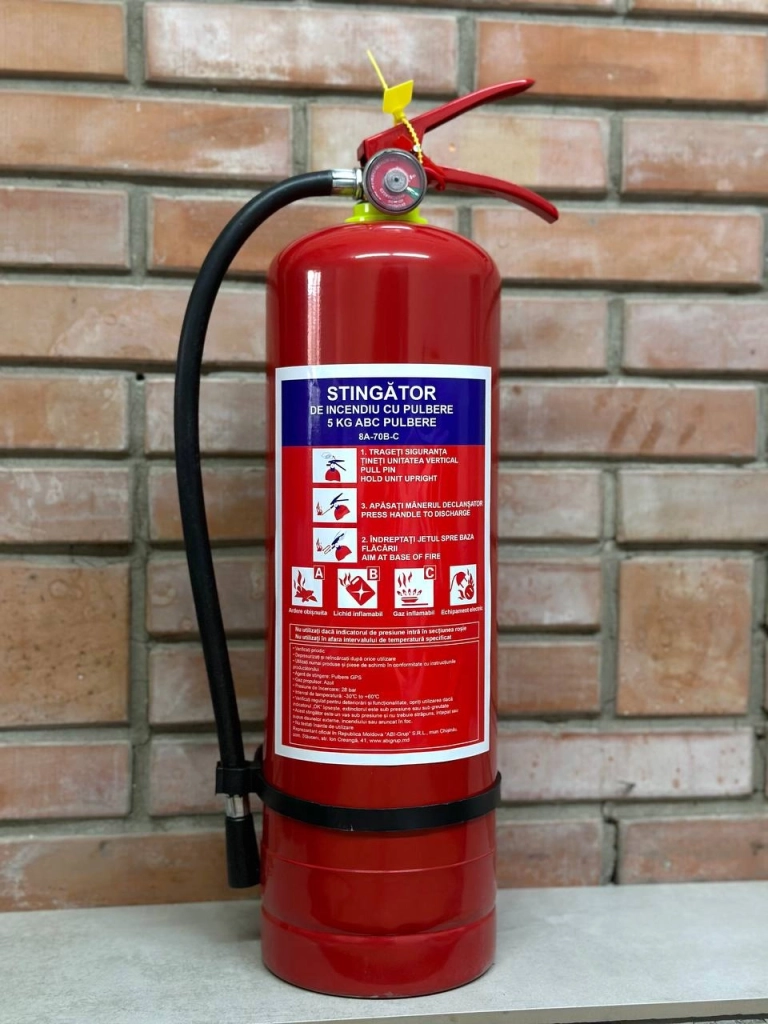 Stingător de incendiu cu pulbere 5 kg