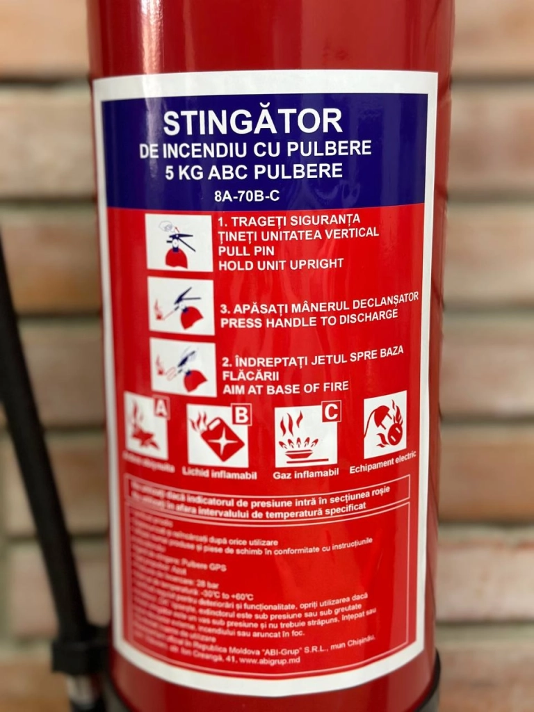 Stingător de incendiu cu pulbere 5 kg