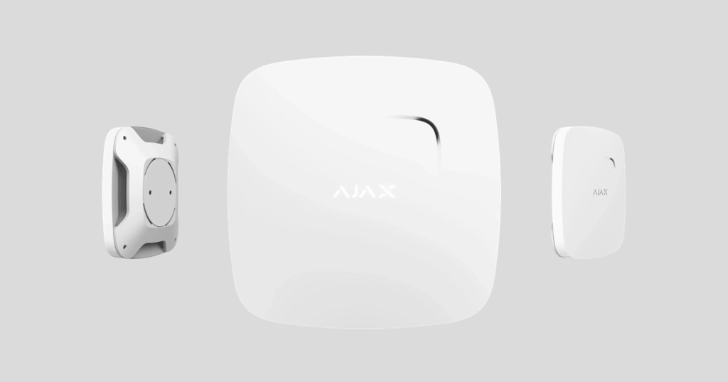 AJAX Беспроводной пожарный датчик с сенсорами температуры и угарного газа Ajax FireProtect Plus white (White CO) EU