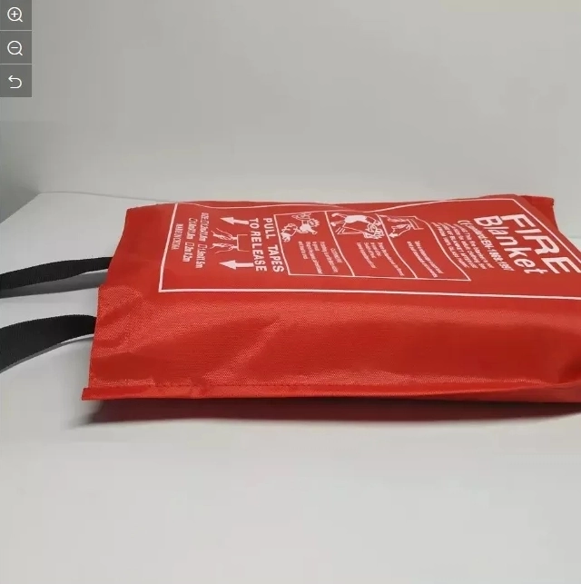 Pătură antifoc 1.5m x 1.5m